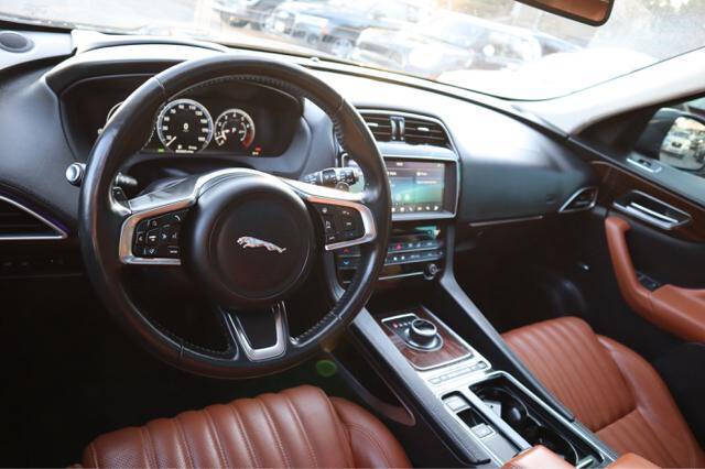 2018 Jaguar F-PACE 35t Portfolio