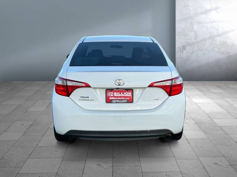 2015 Toyota Corolla LE