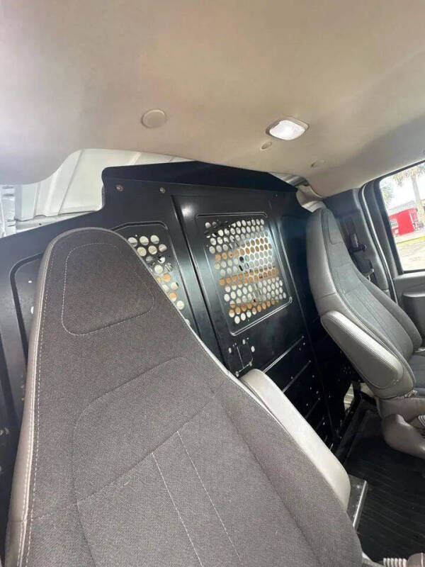 2020 GMC Savana 2500