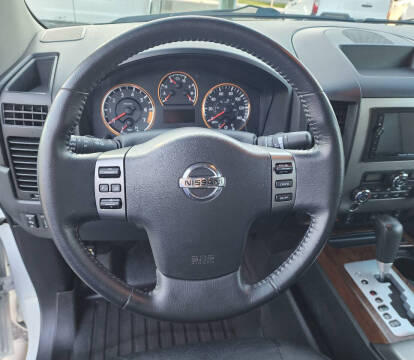2011 Nissan Titan SL