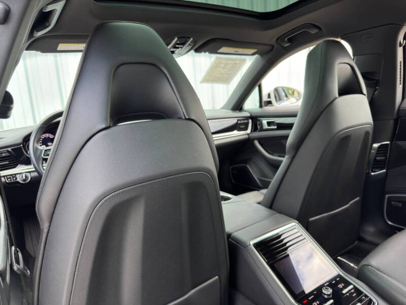 2021 Porsche Panamera 4S E-Hybrid