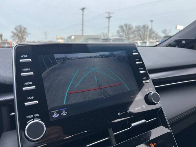 2022 Toyota Avalon Hybrid XSE Nightshade