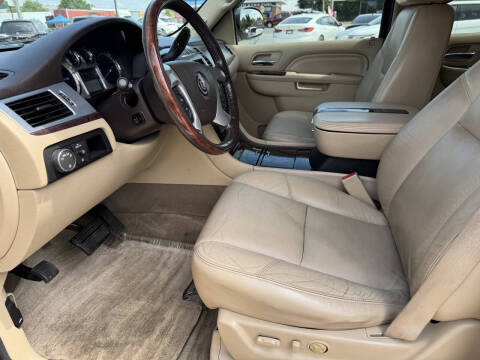 2011 Cadillac Escalade ESV Luxury