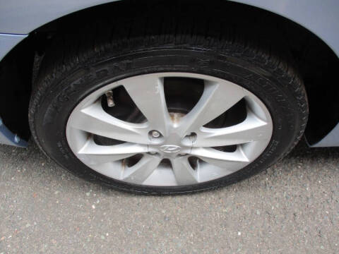 2013 Hyundai Accent GLS