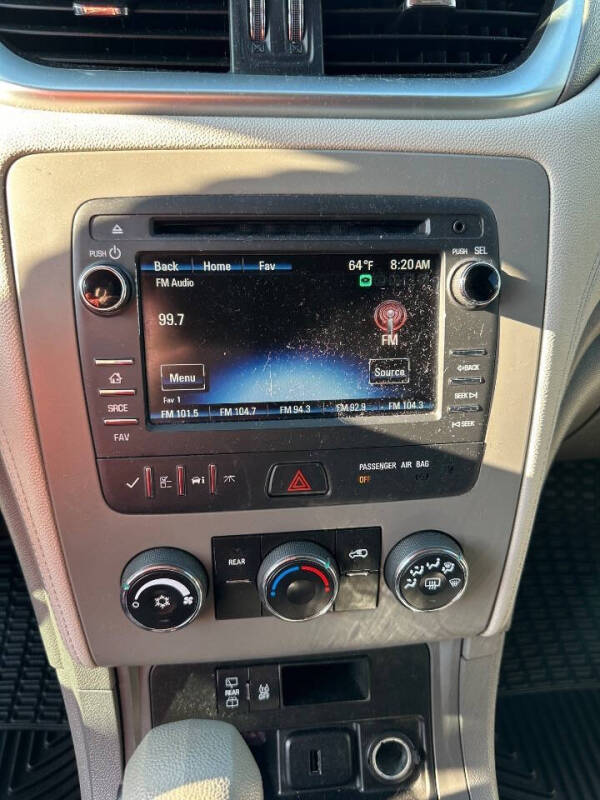 2017 Chevrolet Traverse LS
