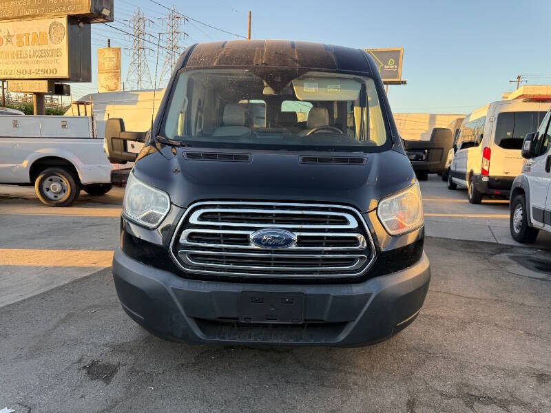 2015 Ford Transit XLT photo 2