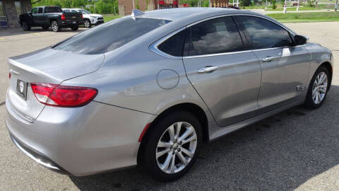 2015 Chrysler 200 Limited