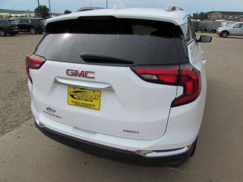 2021 GMC Terrain SLT