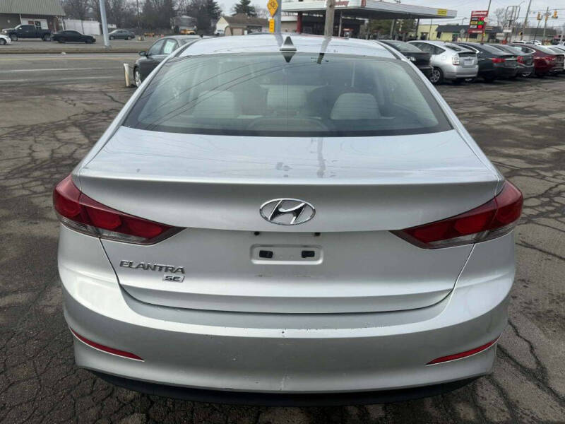 2017 Hyundai Elantra