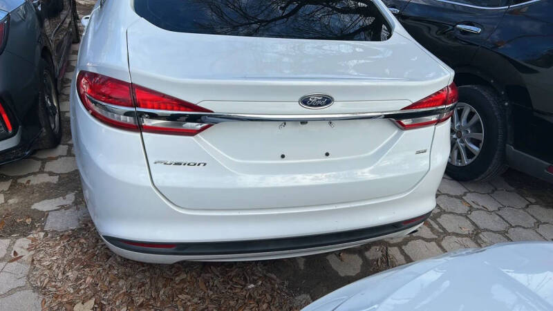 2017 Ford Fusion SE