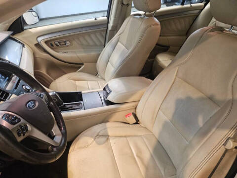 2014 Ford Taurus SEL