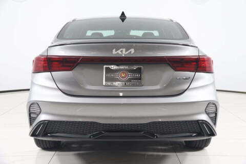 2022 Kia Forte GT Line