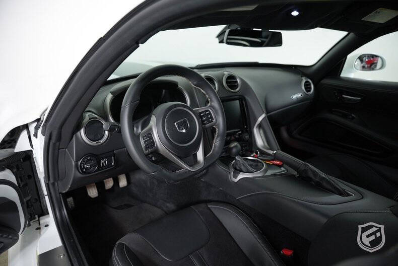 2013 Dodge SRT Viper GTS