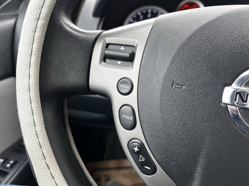 2011 Nissan Sentra 2.0 SR