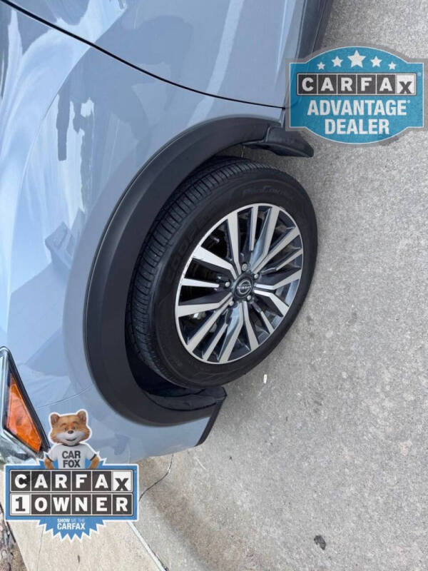 2023 Nissan Kicks SV
