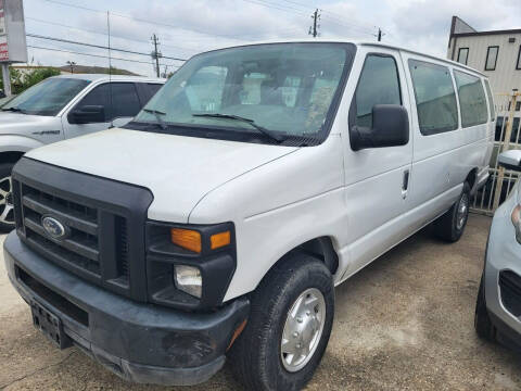 2011 Ford E-Series E-350 SD XL