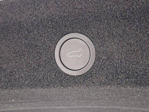 2026 Tesla Model Y Premium