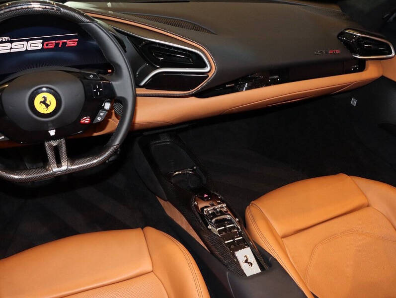 2024 Ferrari 296 GTS