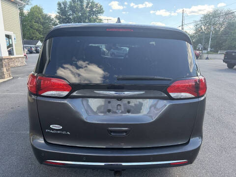 2018 Chrysler Pacifica Touring Plus