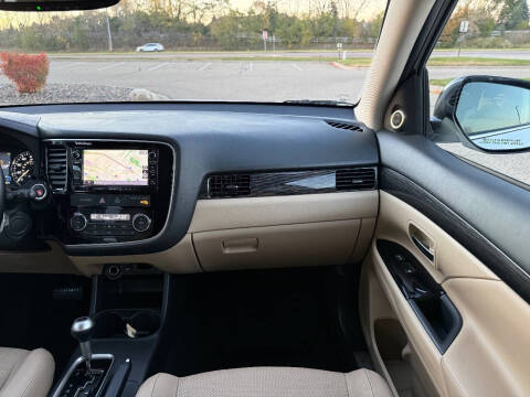 2016 Mitsubishi Outlander GT