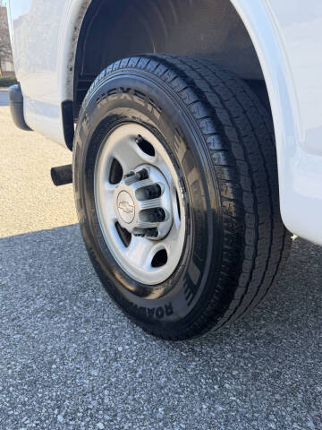 2019 Chevrolet Express 2500