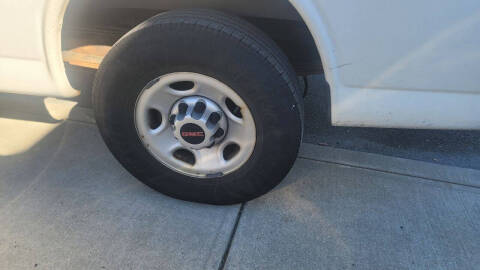 2017 GMC Savana 2500