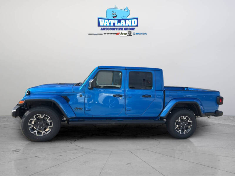 2026 Jeep Gladiator Sahara