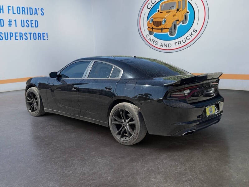 2018 Dodge Charger SXT