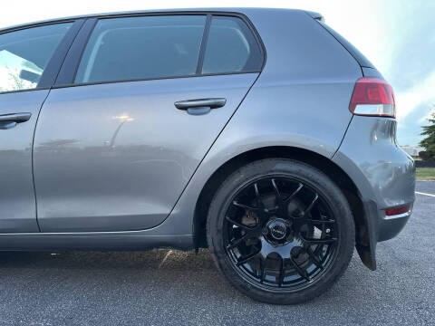 2014 Volkswagen Golf 2.5L PZEV