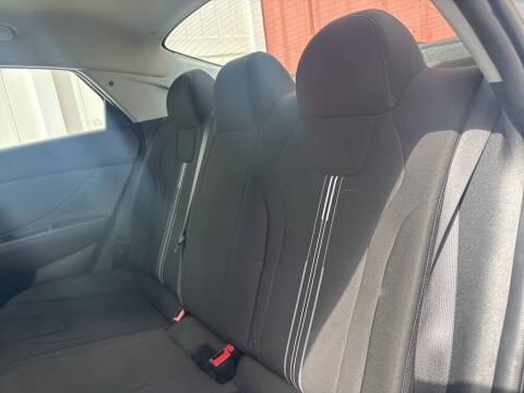 2022 Hyundai Elantra