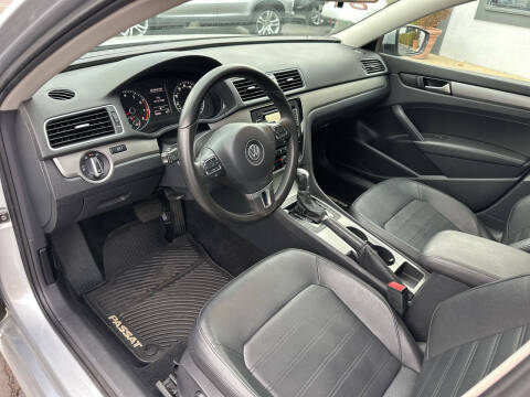 2015 Volkswagen Passat 1.8T SE