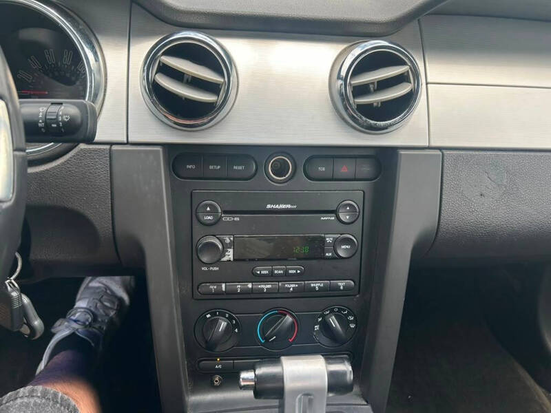 2006 Ford Mustang GT Premium