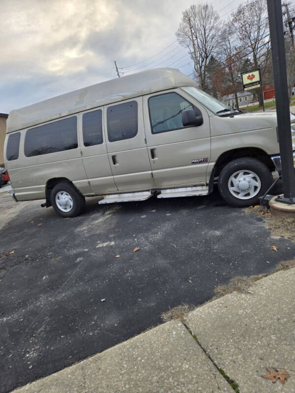 2009 Ford E-Series E-350 SD