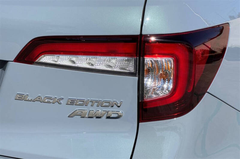 2022 Honda Pilot Black Edition