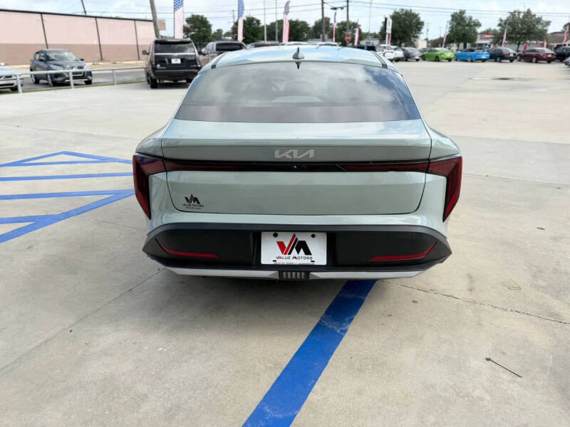 2025 Kia K4 EX