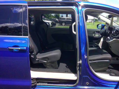 2020 Chrysler Pacifica Touring