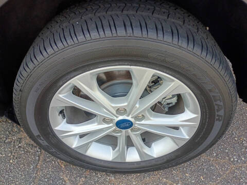 2019 Ford Escape SE
