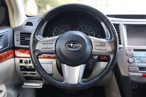 2011 Subaru Outback 2.5i Limited