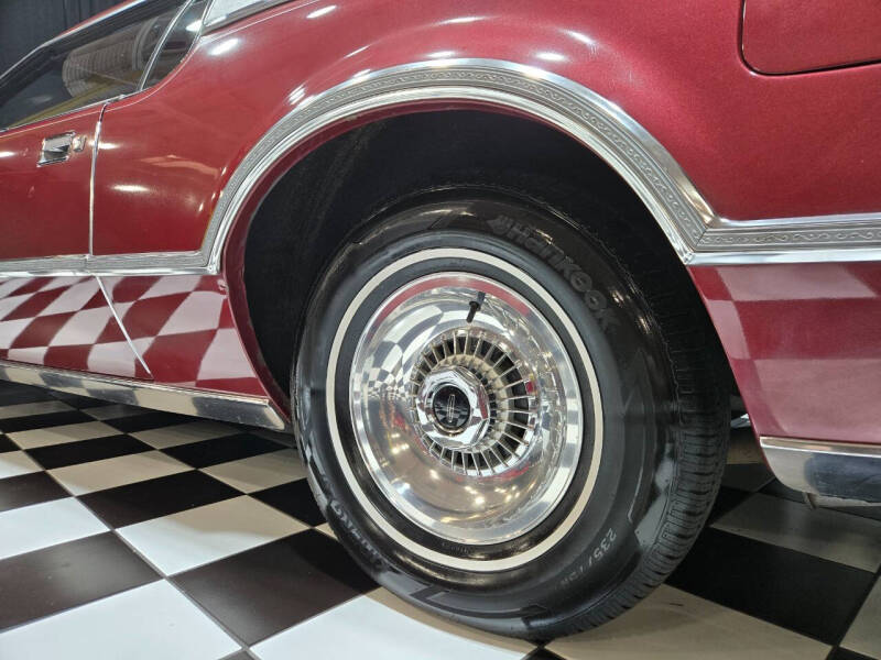 1976 Lincoln Mark IV