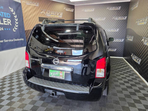 2012 Nissan Pathfinder LE