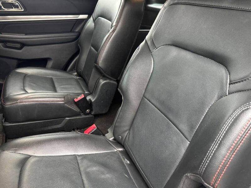 2018 Ford Explorer Sport