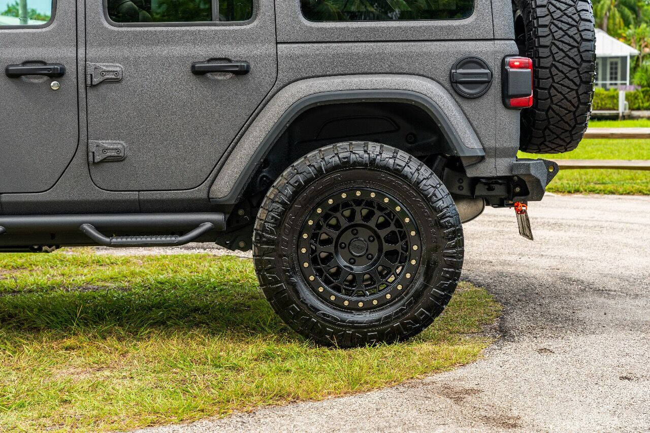 2020 JEEP Wrangler SUV / Crossover - $57,999