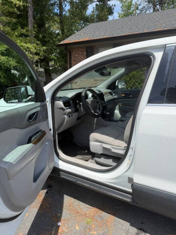 2017 GMC Acadia SLE-1