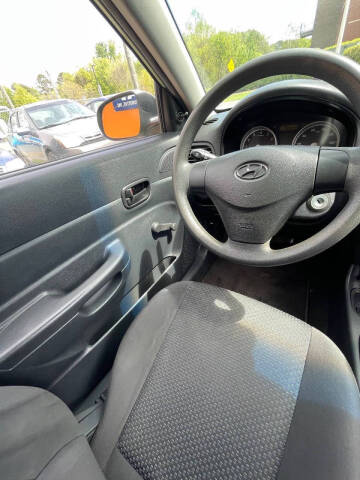 2011 Hyundai Accent GS