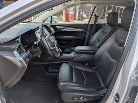 2018 Cadillac XT5 Premium Luxury