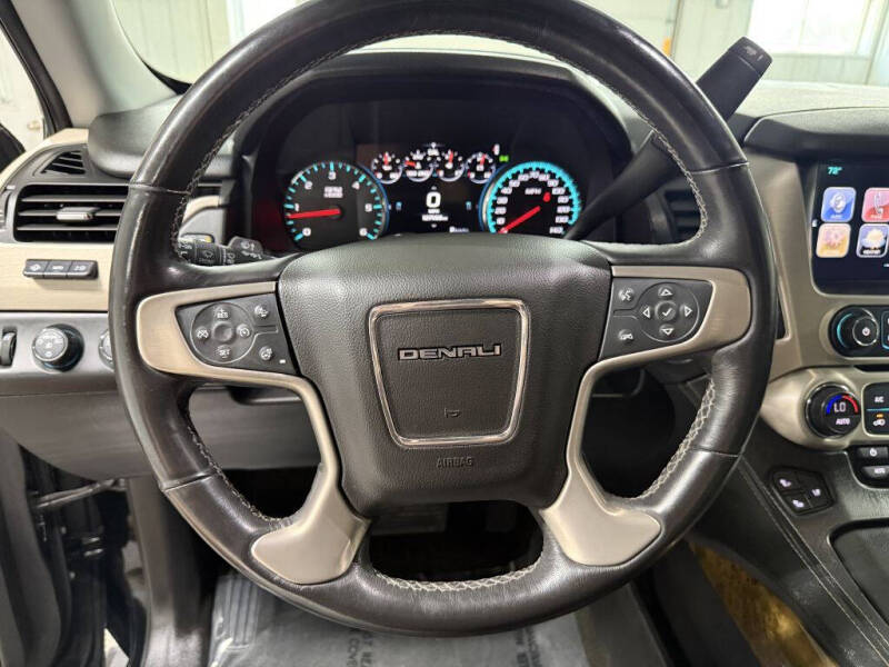 2017 GMC Yukon XL Denali