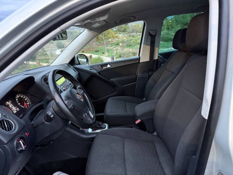 2013 Volkswagen Tiguan SE