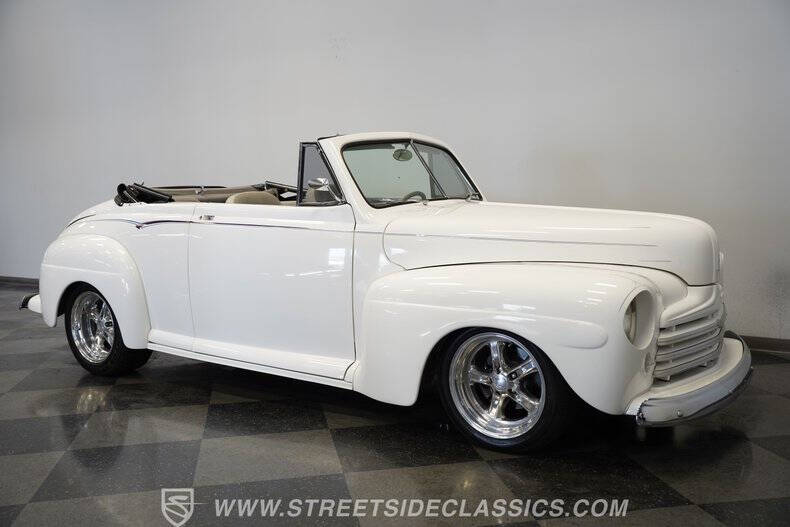 1947 Ford Deluxe