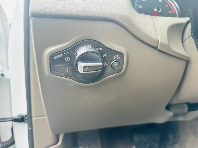 2017 Audi Q5 2.0T quattro Premium Plus