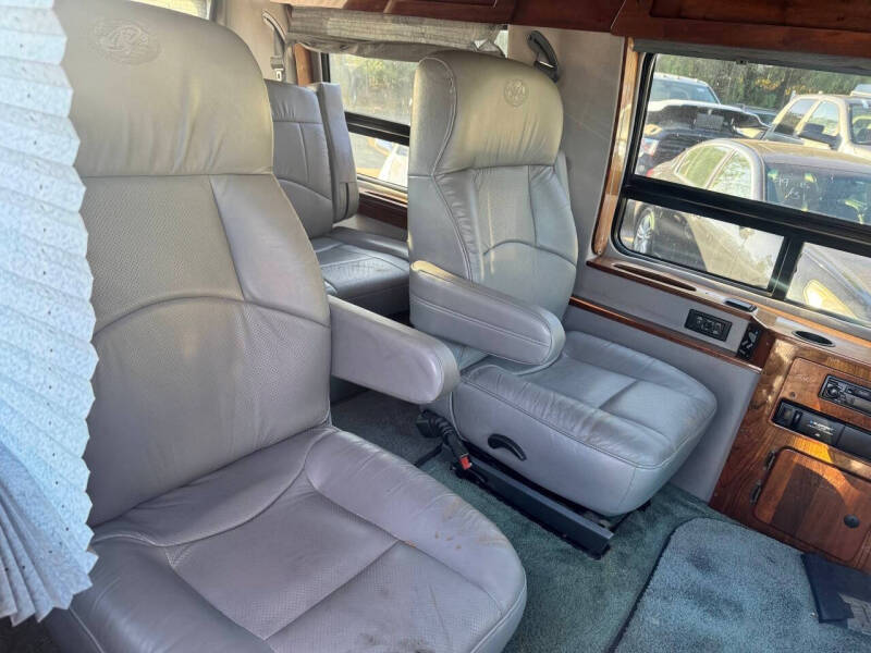 1999 Ford E-Series E-150
